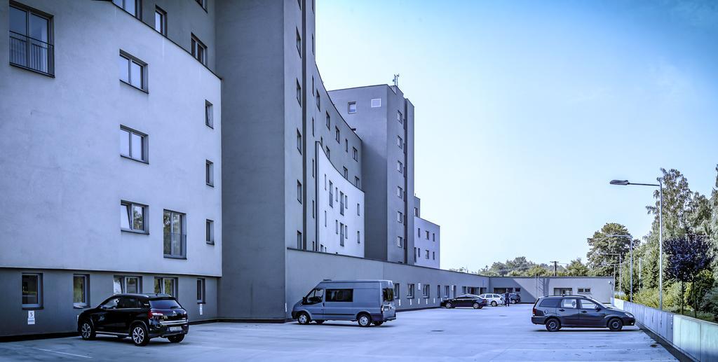 Apartmanovy Dum Landek Ostrava Eksteriør bilde
